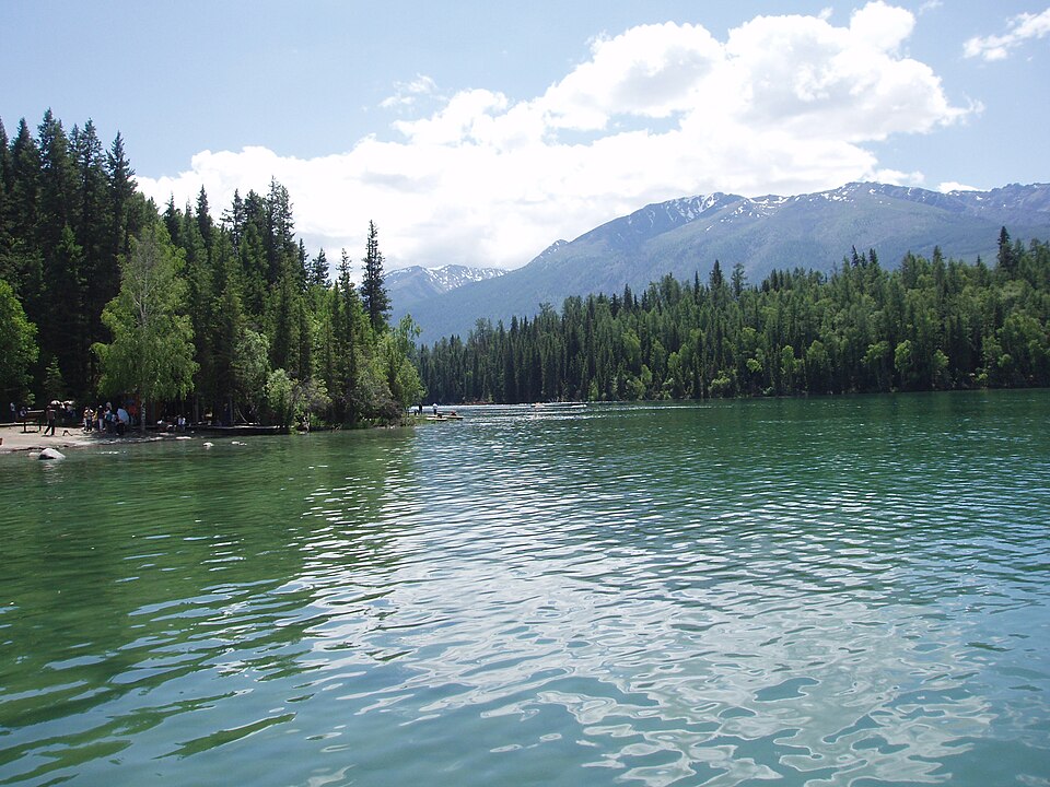 Altay Travel Guide: Kanas Lake, Hemu and Burqin Staging