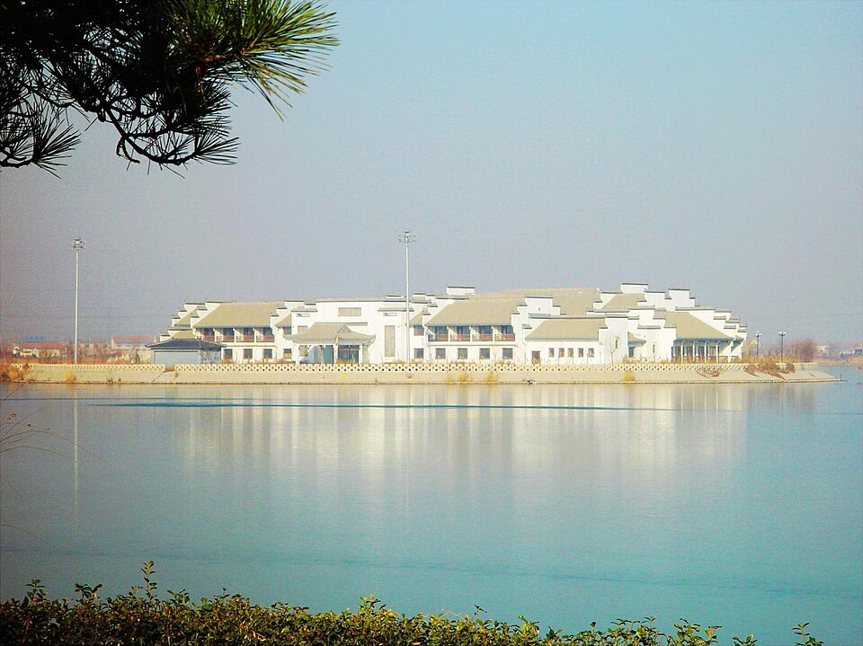 Central lake park in Binzhou city