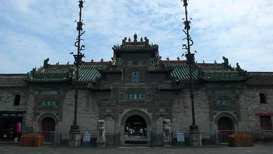 Bozhou Travel Guide: Huaxilou and Medicine Capital