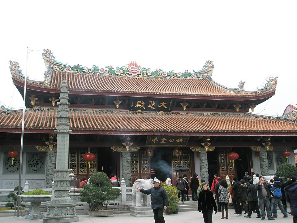 Kaiyuan Temple halls in Chaozhou