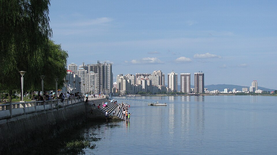 Bank of the Yalu River in Dandong