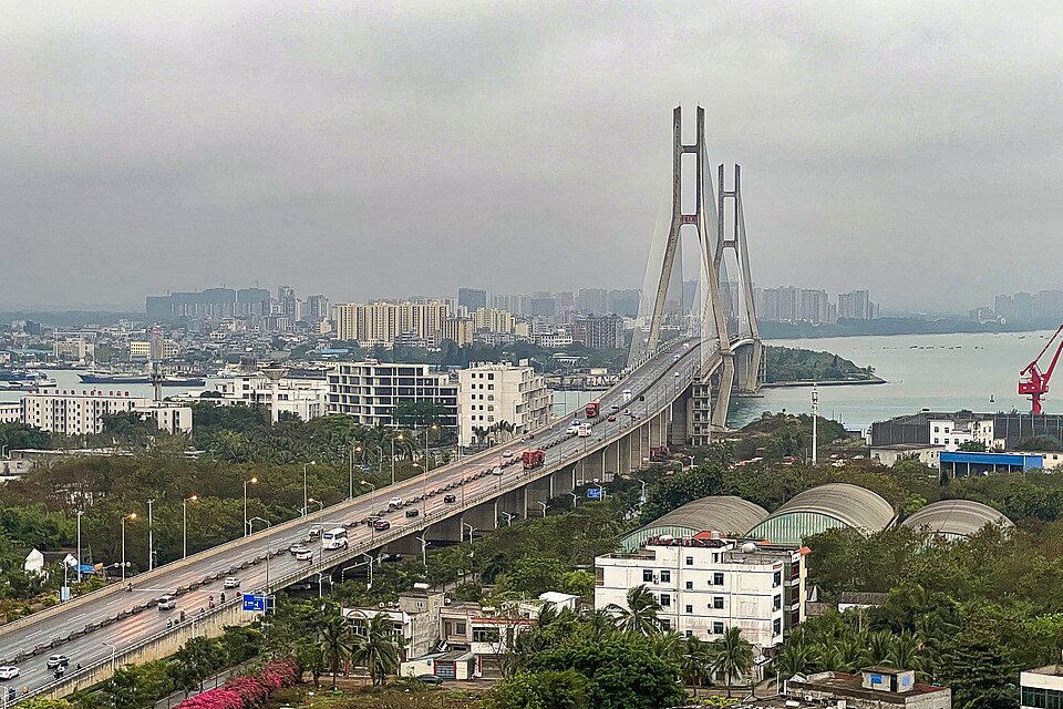 Yangpu Bridge coastal crossing in Danzhou Hainan
