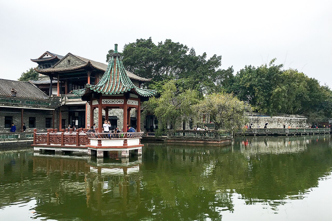 pond and halls at Keyuan Garden Dongguan