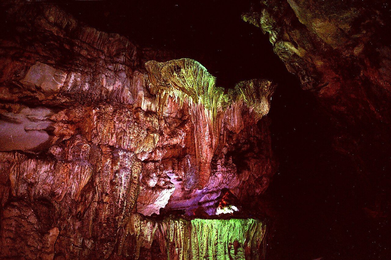 Reed Flute Cave, Guilin