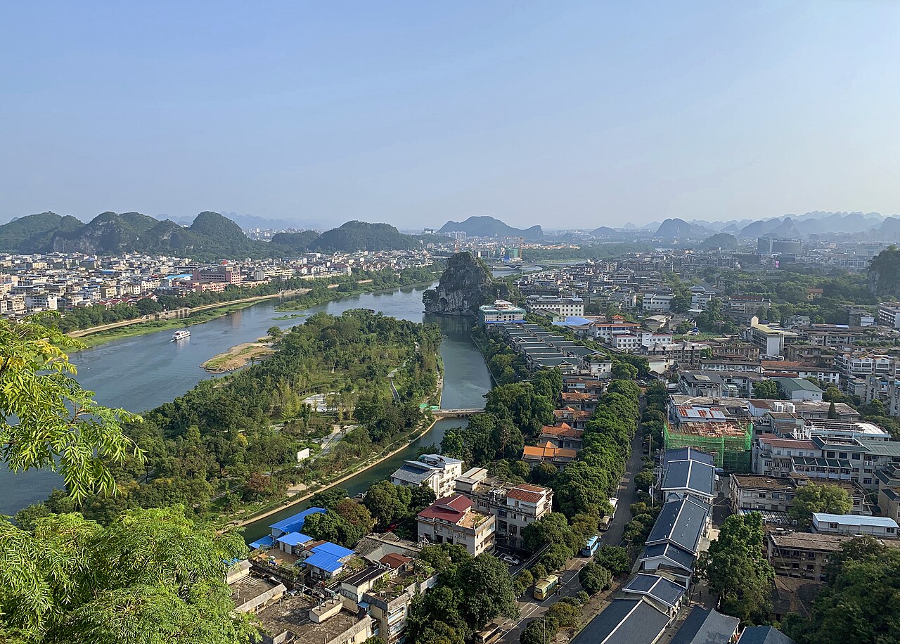 Diecai Hill Guilin: Bright-Moon Peak Climb and Tickets