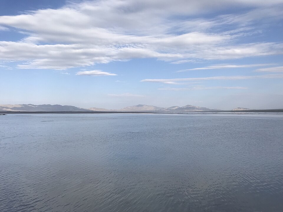 Da Qaidam lake colors in the Qaidam Basin Qinghai