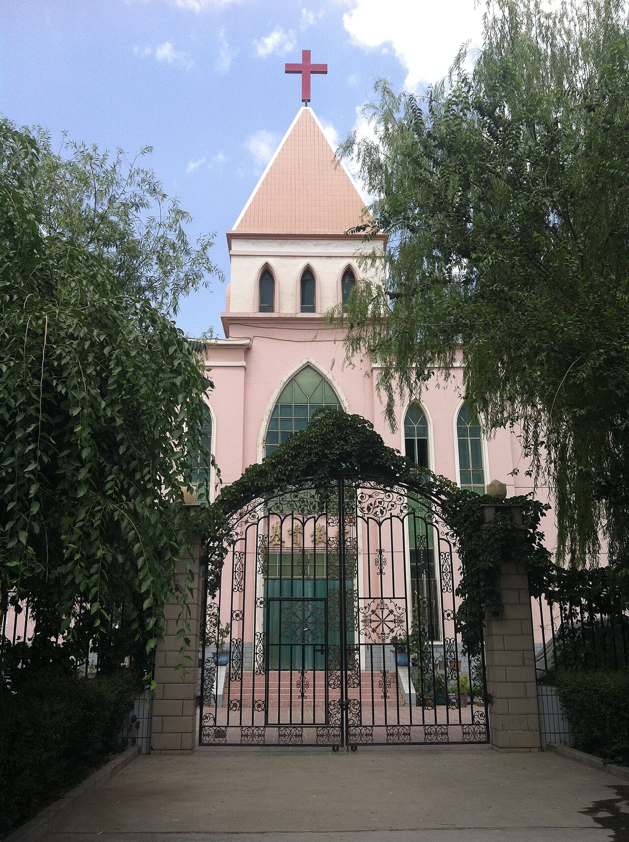 street architecture in Hami