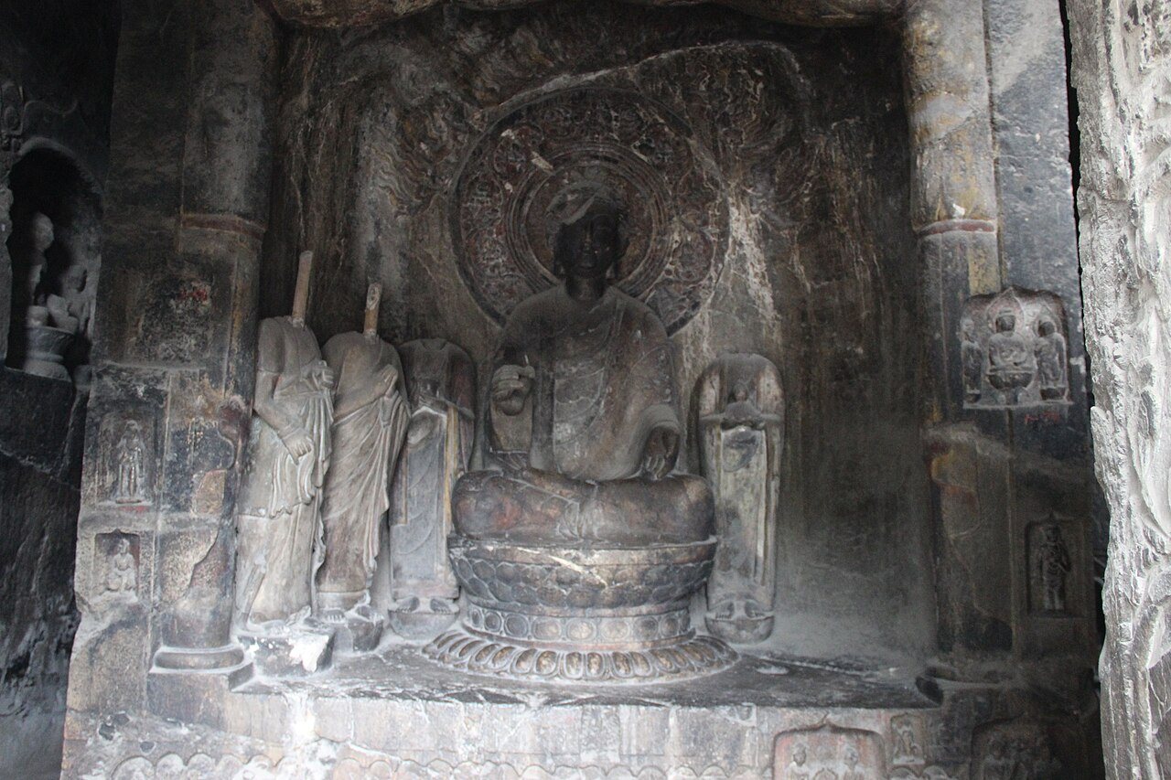 Xiangtangshan Grottoes Handan: Northern Qi Royal Caves and Their Scattered Statues