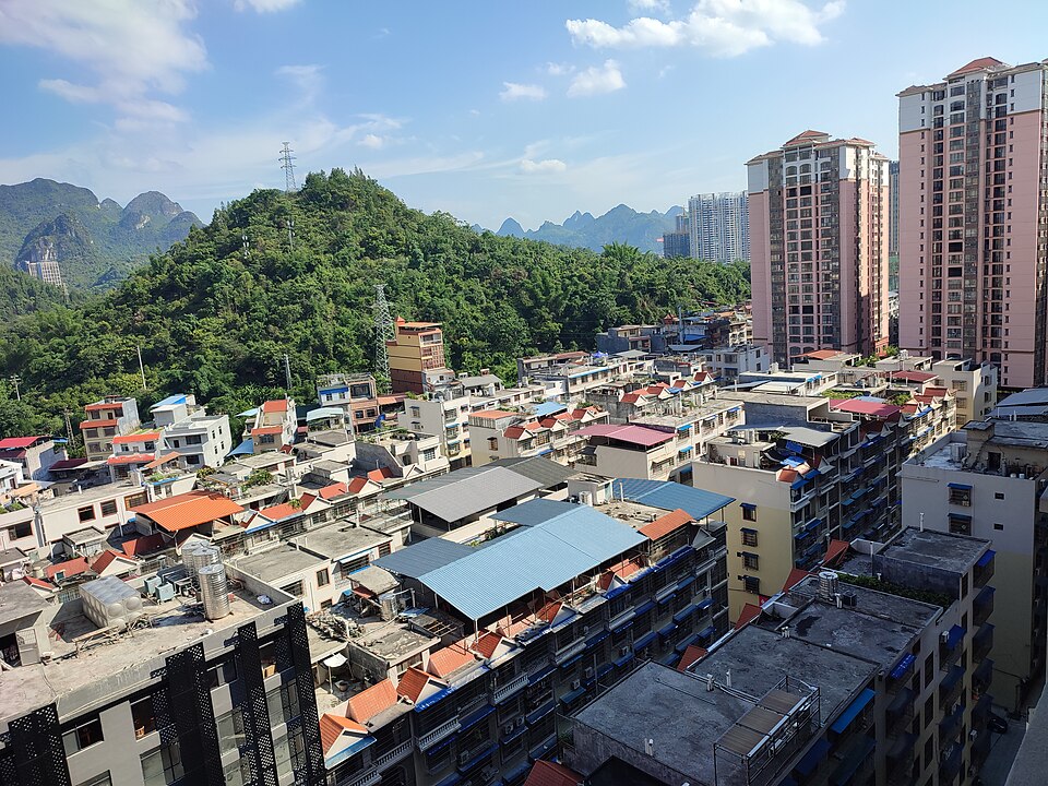 Hechi Travel Guide: Hongshui River and Karst Countryside
