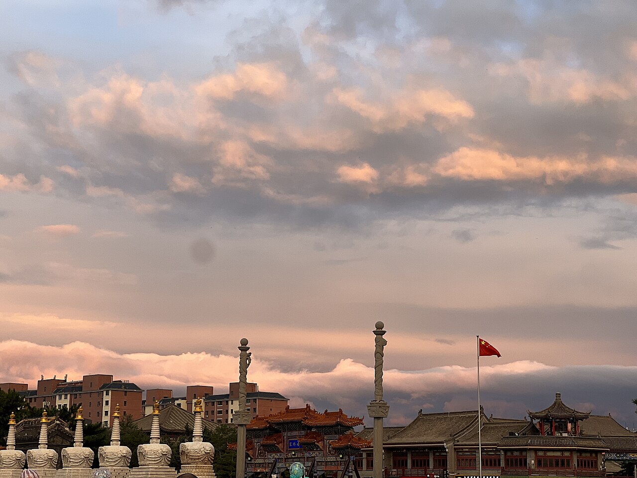 Hohhot Travel Guide: Dazhao, Five Pagoda, Zhaojun Tomb