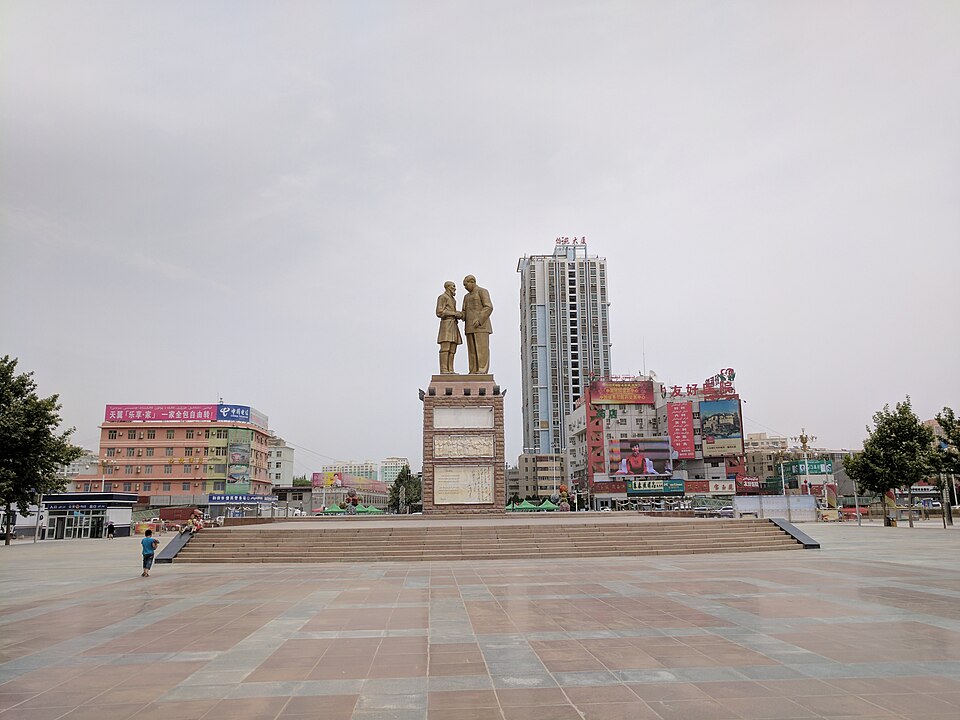 Hotan Travel Guide: Jade, Silk and the Sunday Bazaar