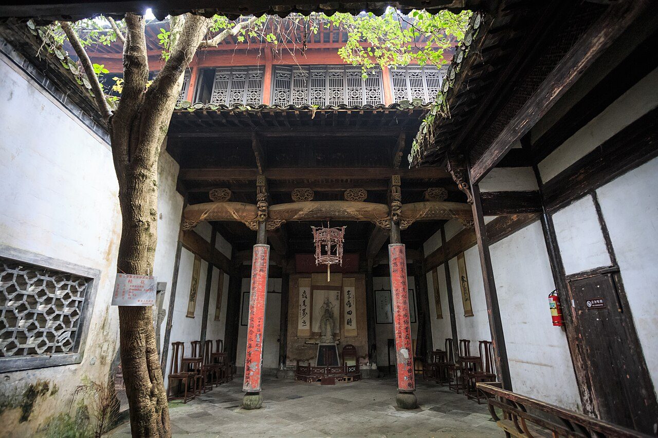 A carved wooden hall inside a house on Doushan Street