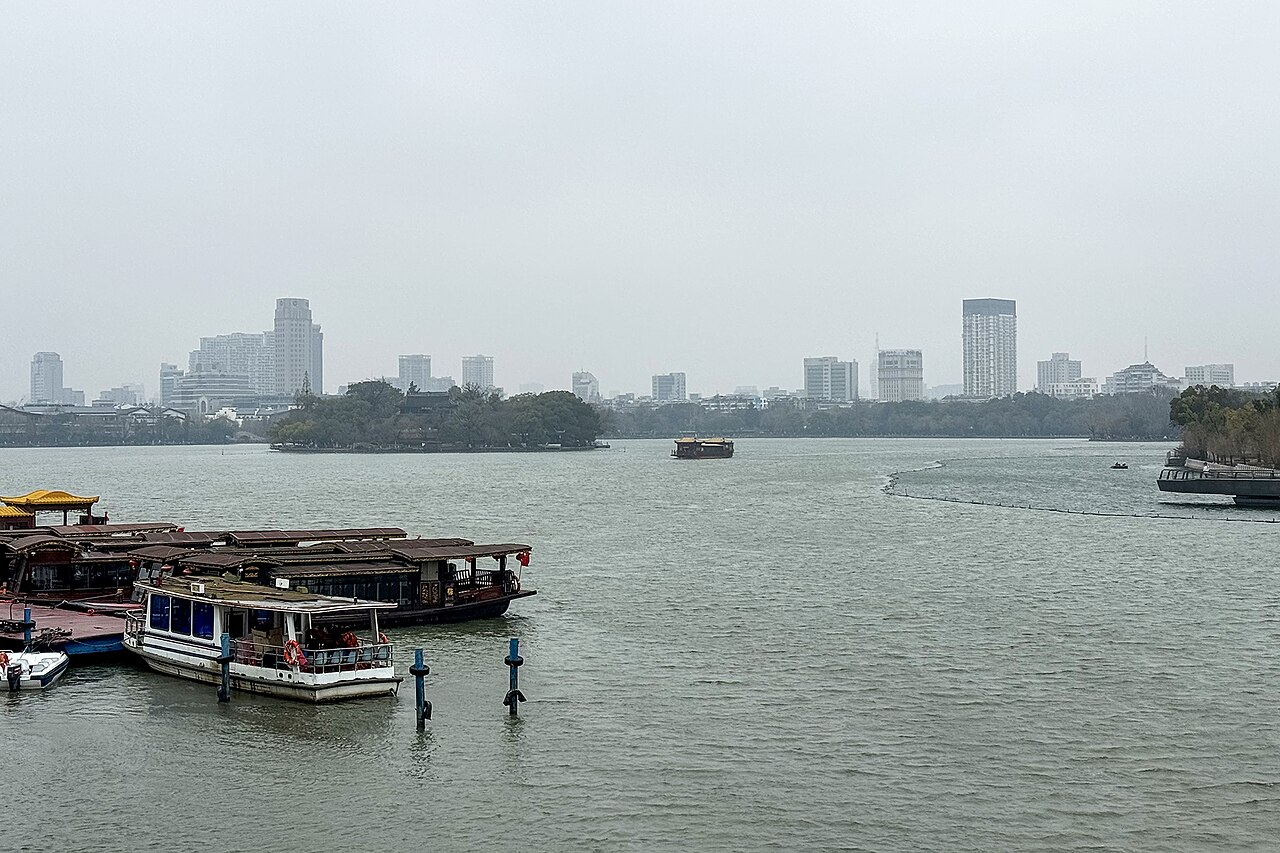 Willows and paths along the South Lake shore, Jiaxing