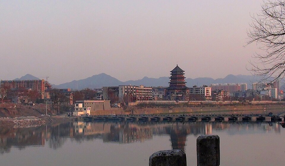 Buildings along the east bank of the Chang River in central Jingdezhen