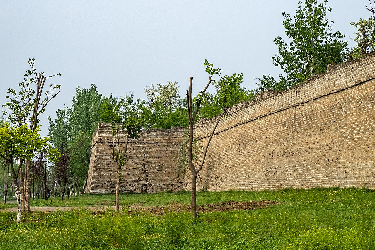 Grey brick ramparts of the Qing-era Kaifeng city wall