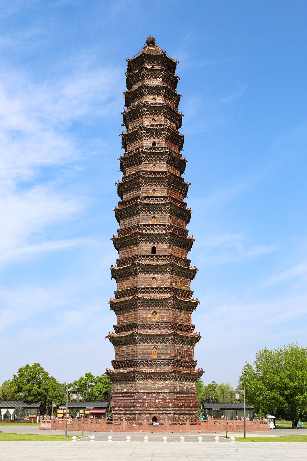 Iron Pagoda, Kaifeng: Song Glazed-Brick Tower, Carvings and Visiting Tips