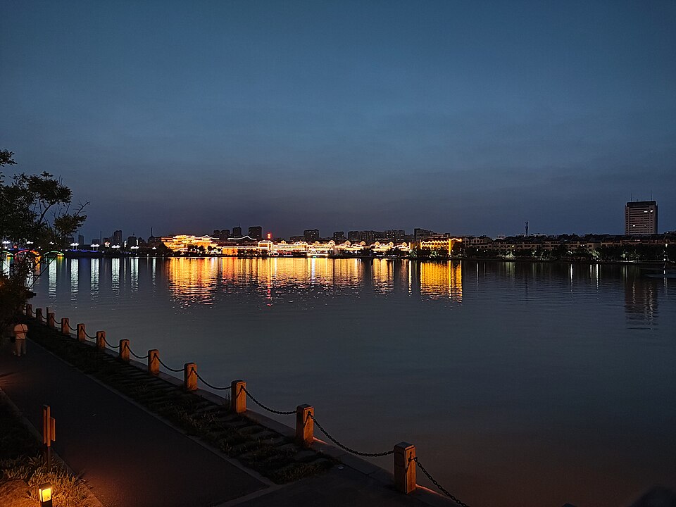 Liaocheng Travel Guide: Guangyue Tower, Dongchang Lake, Canal