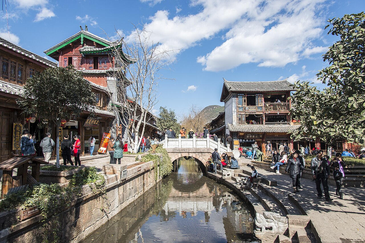 Lijiang Travel Guide: Old Town, Snow Mountain, 4 Days