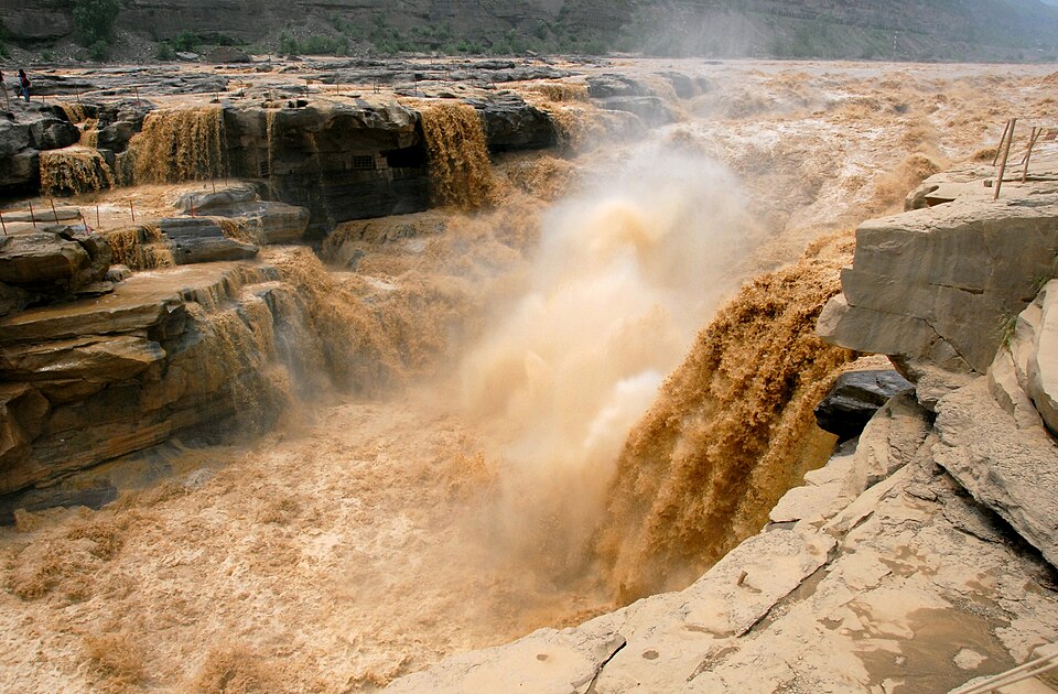 Linfen Travel Guide: Hukou Waterfall, Xiaoxitian, Yao Temple