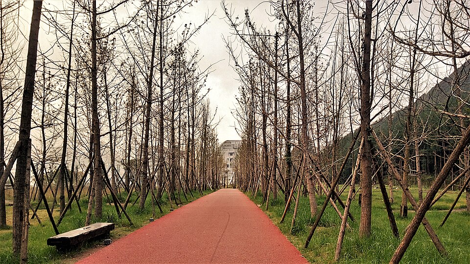 Minghu wetland park lake walk in Liupanshui