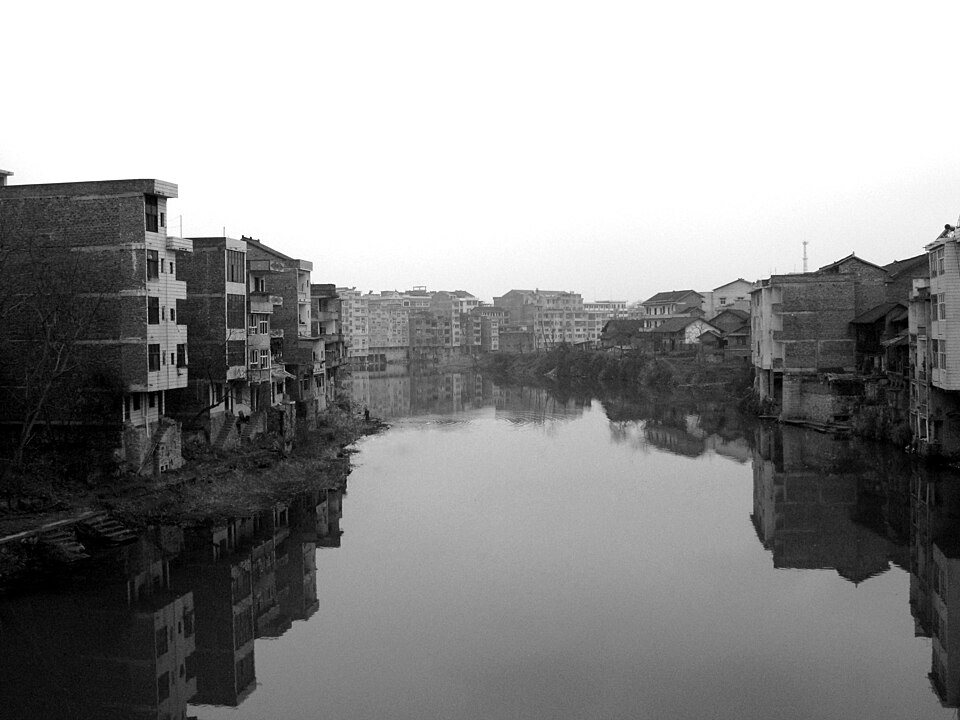 Main street scene in Loudi Hunan