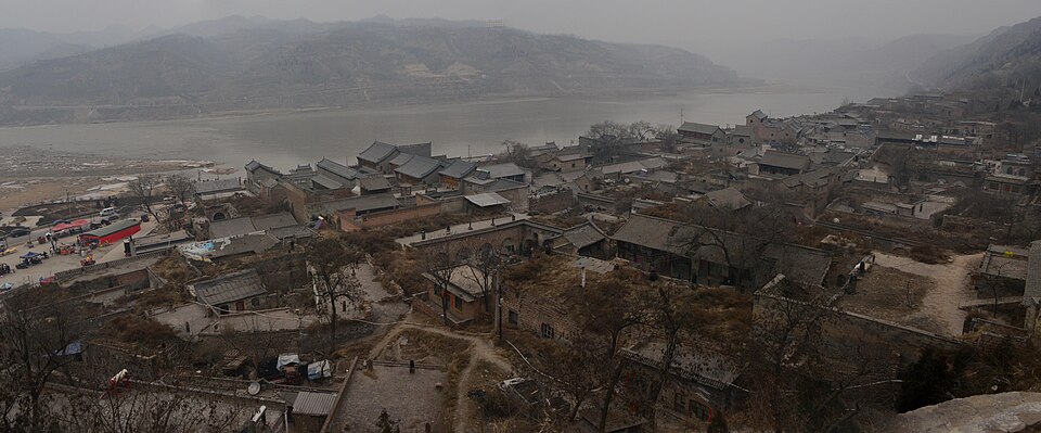 Lvliang Travel Guide: Qikou Ancient Town and Mountains