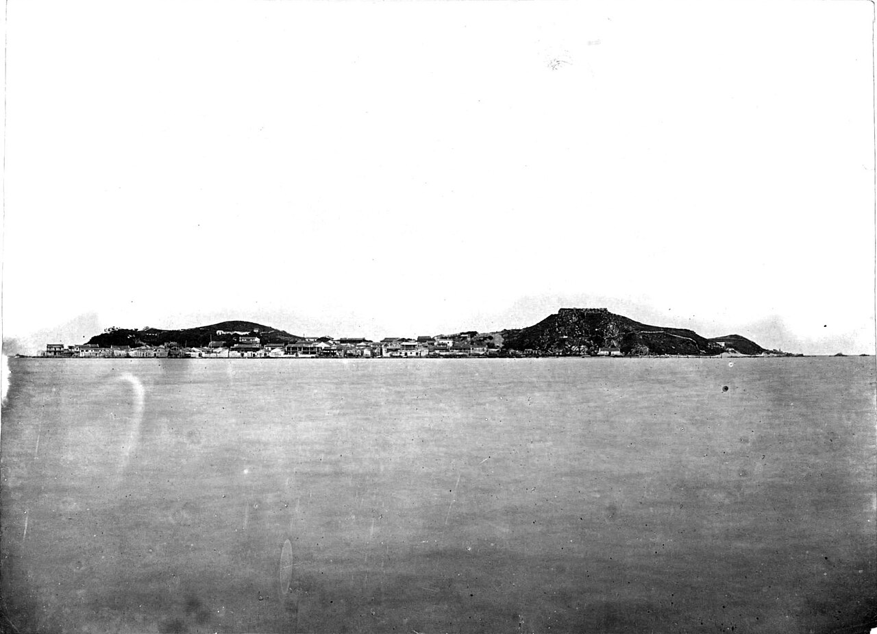 Mayu Island and the entrance to Swatow Harbor, 19th century