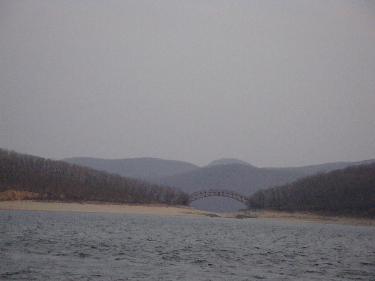 Mudanjiang Travel Guide: Jingpo Lake Volcanic Shore
