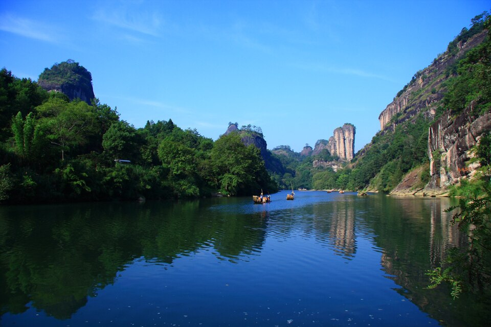 Mount Wuyi: UNESCO Danxia, Tianyou Peak, Tea and Visiting Tips