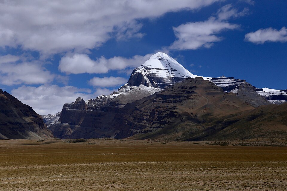 Ngari Travel Guide: Kailash and Manasarovar