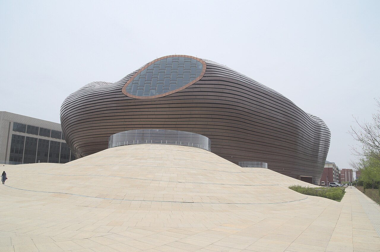 Ordos Travel Guide: Kangbashi and Genghis Khan