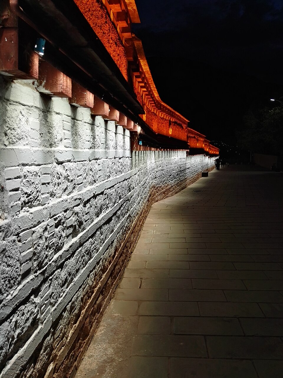 Qamdo Travel Guide: Chamdo, Jampaling and Ranwu Lake