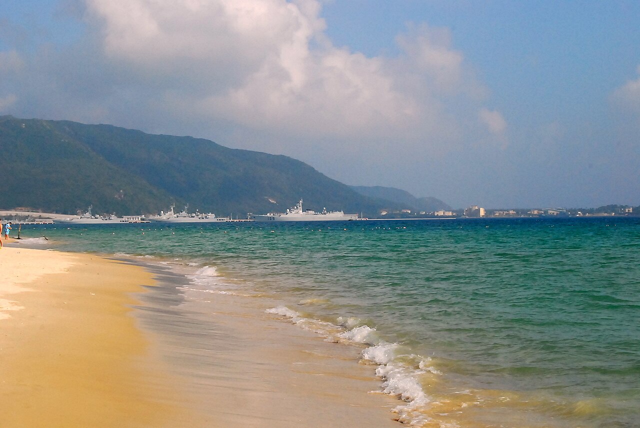 Yalong Bay, Sanya: Beach, Snorkelling and the Forest Park