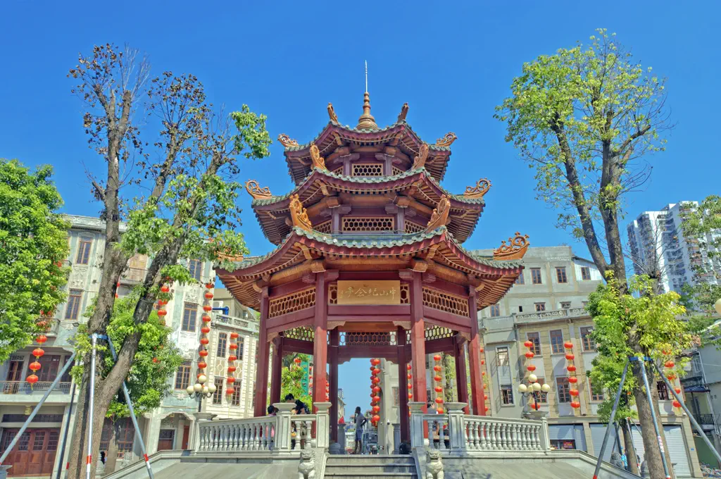 Small Park, Shantou: The Arcade Quarter of the Old Treaty Port