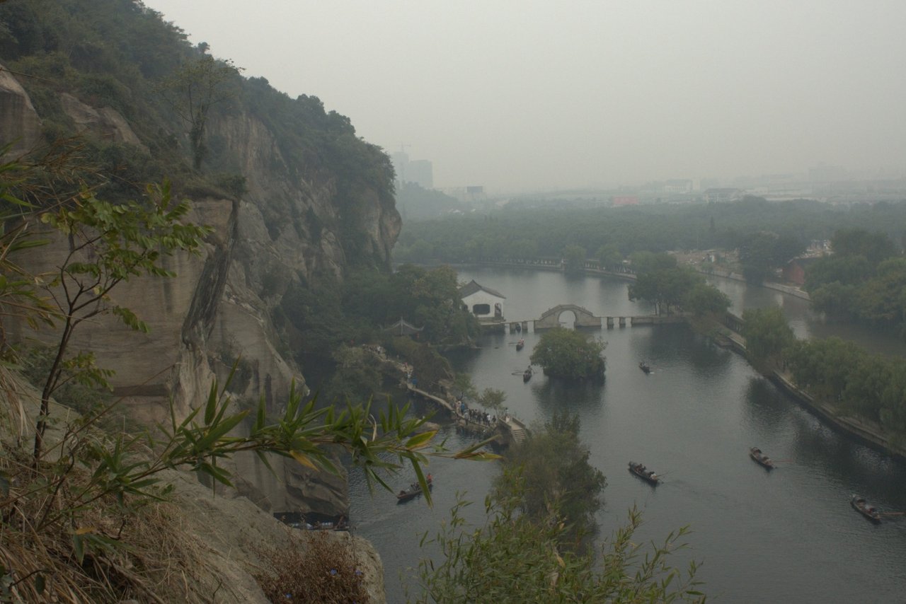 East Lake, Shaoxing: Quarry Cliffs, Wupeng Boats and Caves