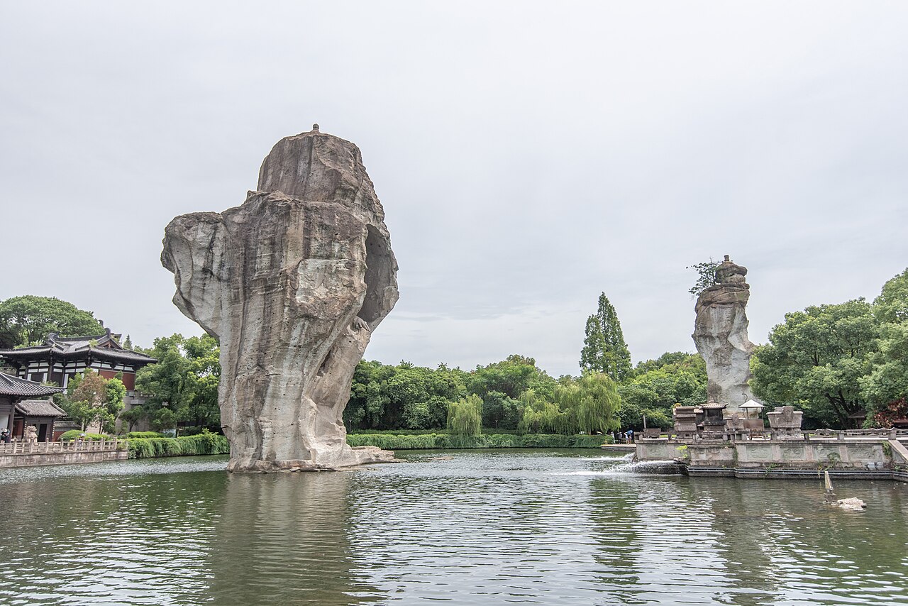 Keyan, Shaoxing: Cloud Bone, Cliff Buddha and Jianhu Wine Water