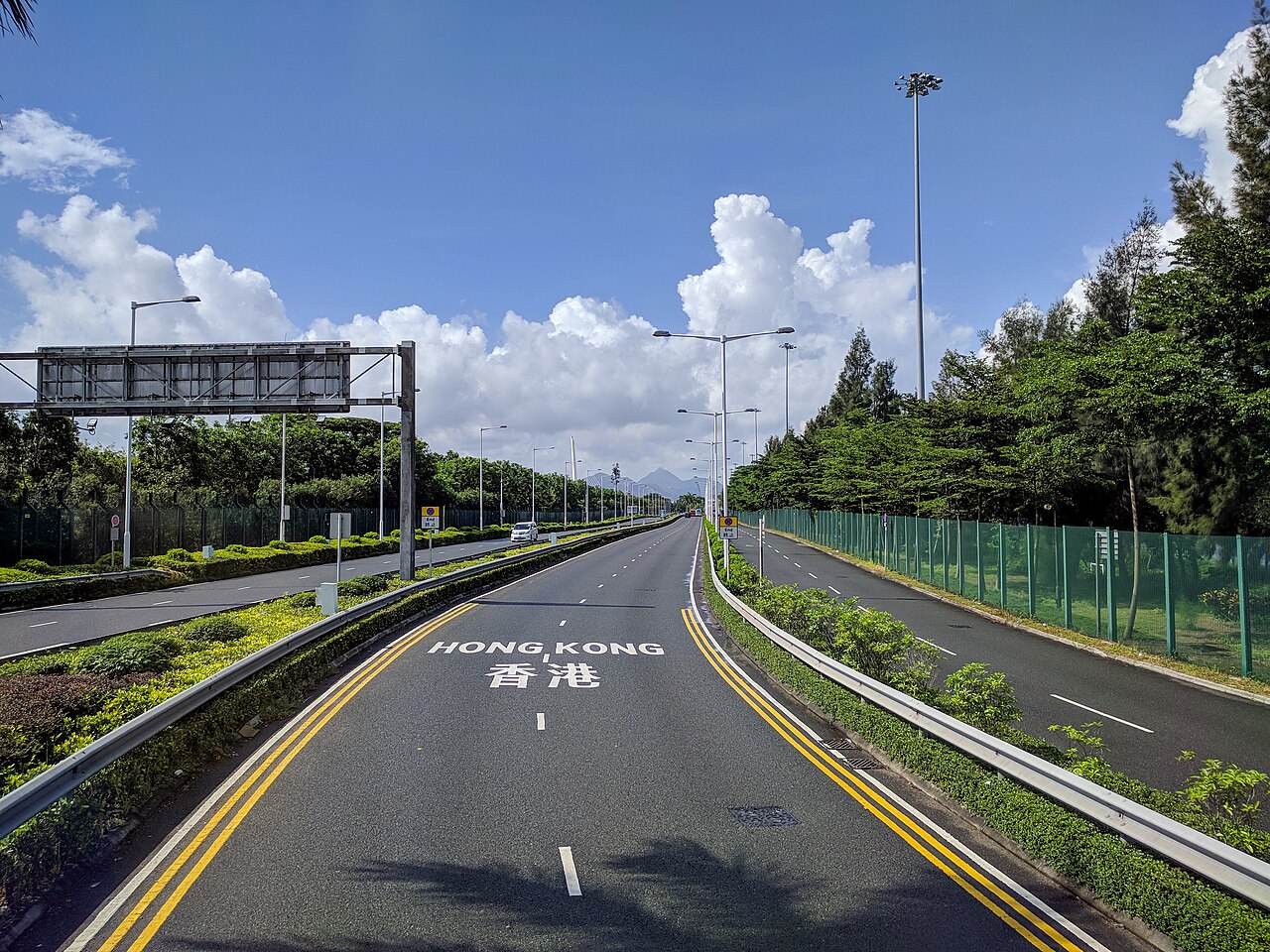 Shenzhen Bay: Bridge Views and Park Walks