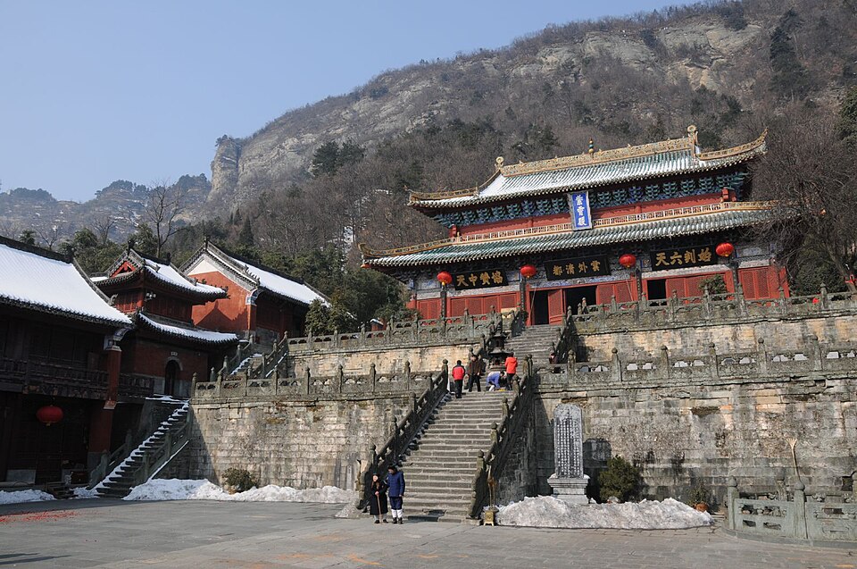 Shiyan Travel Guide: Wudang Mountains Tickets, Trains, Routes