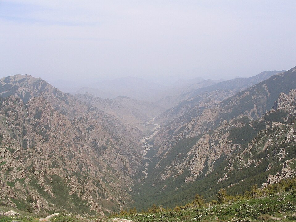Bare rocky ridges and a dry valley in the Helan Mountains near Shizuishan