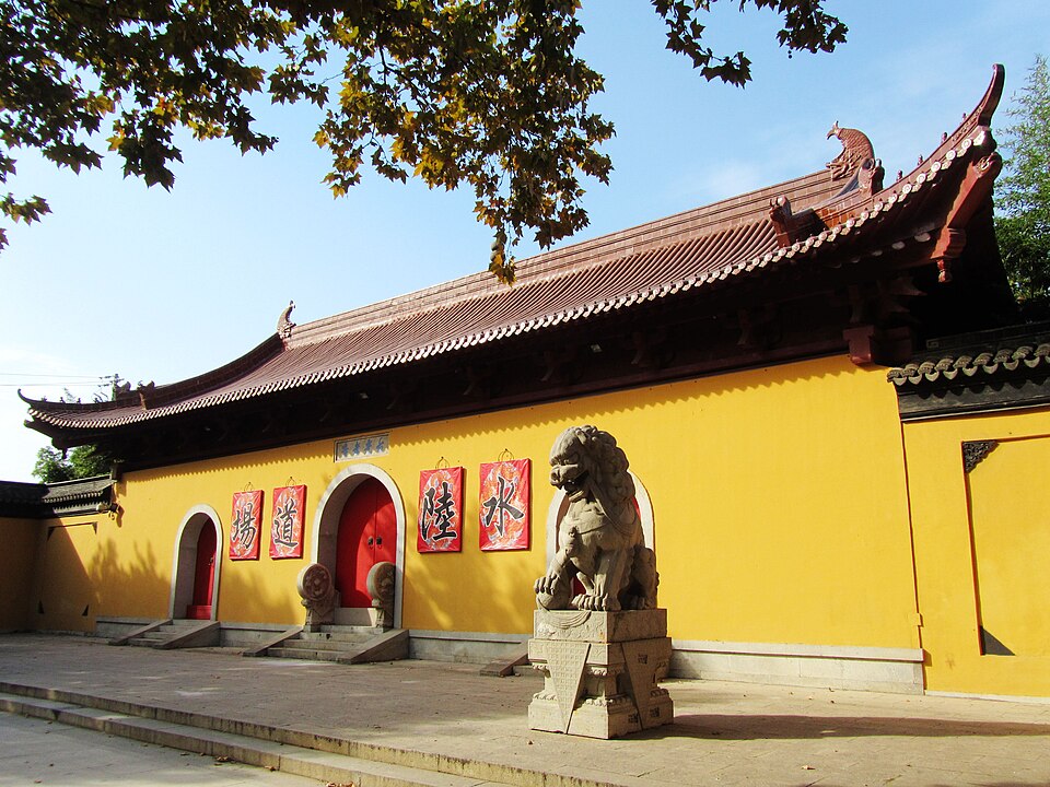 Guangxiao Temple halls in Taizhou Jiangsu