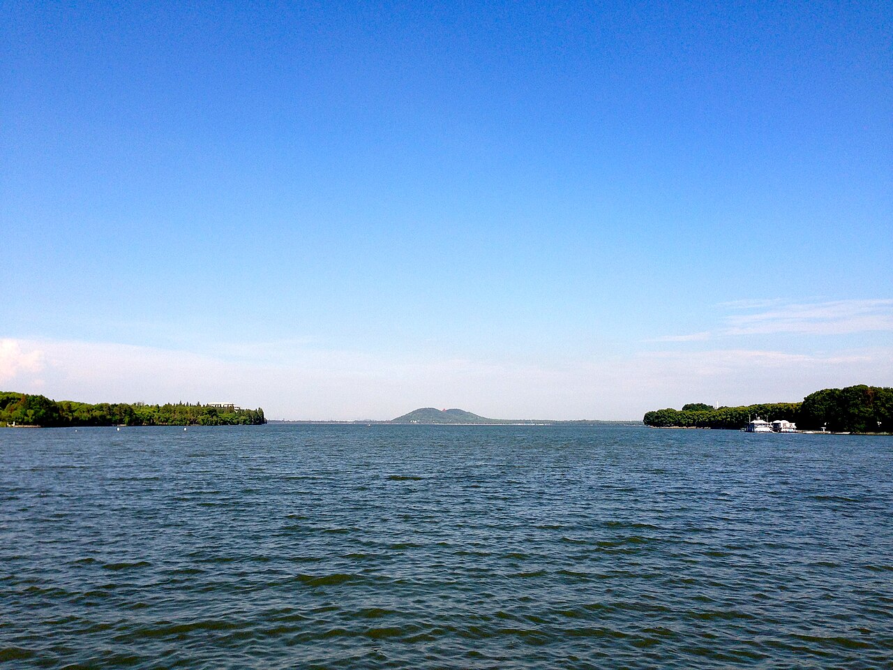 East Lake, Wuhan