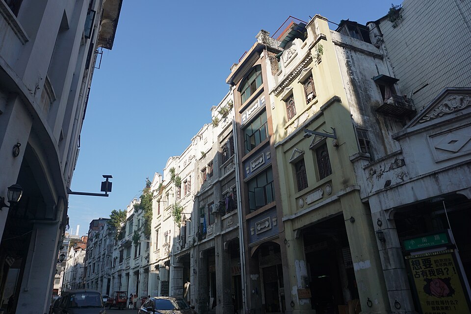 Historic veranda arcade buildings in Wuzhou