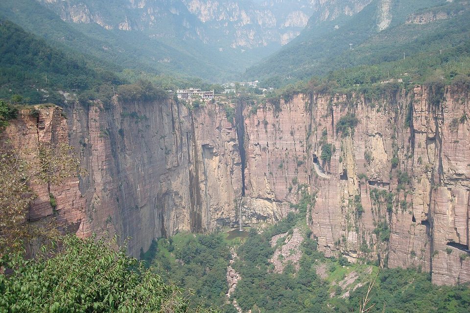 Guoliang Tunnel, Huixian: The Hand-Cut Cliff Road of Wanxian Mountain and How to Visit
