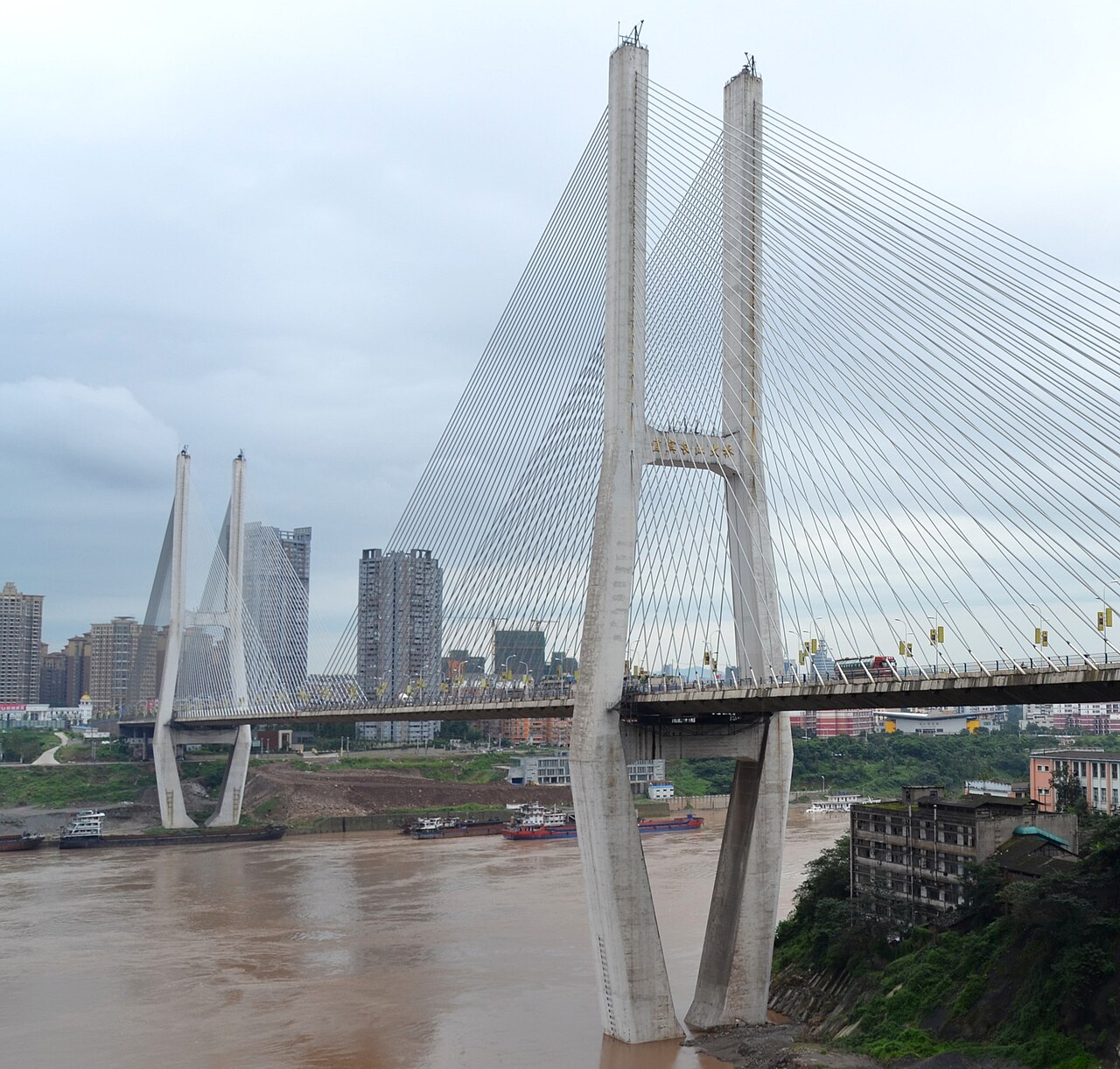Yibin Yangtze River Bridge