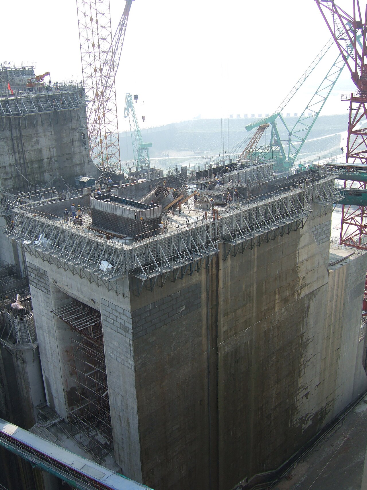 Yichang Travel Guide: Three Gorges Dam, Gezhouba, and River Gate (3-Day Route)