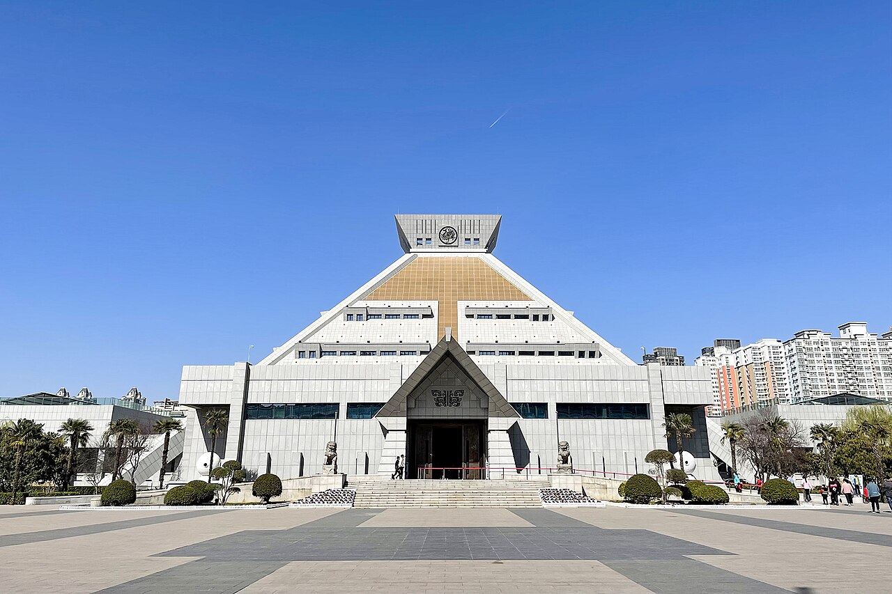 Henan Museum, Zhengzhou: Nine Treasures, Galleries, Reservations and Visit Order