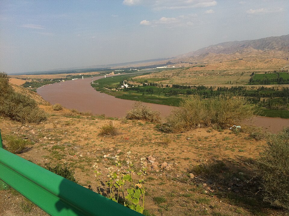 Yellow River corridor near Shapotou Zhongwei