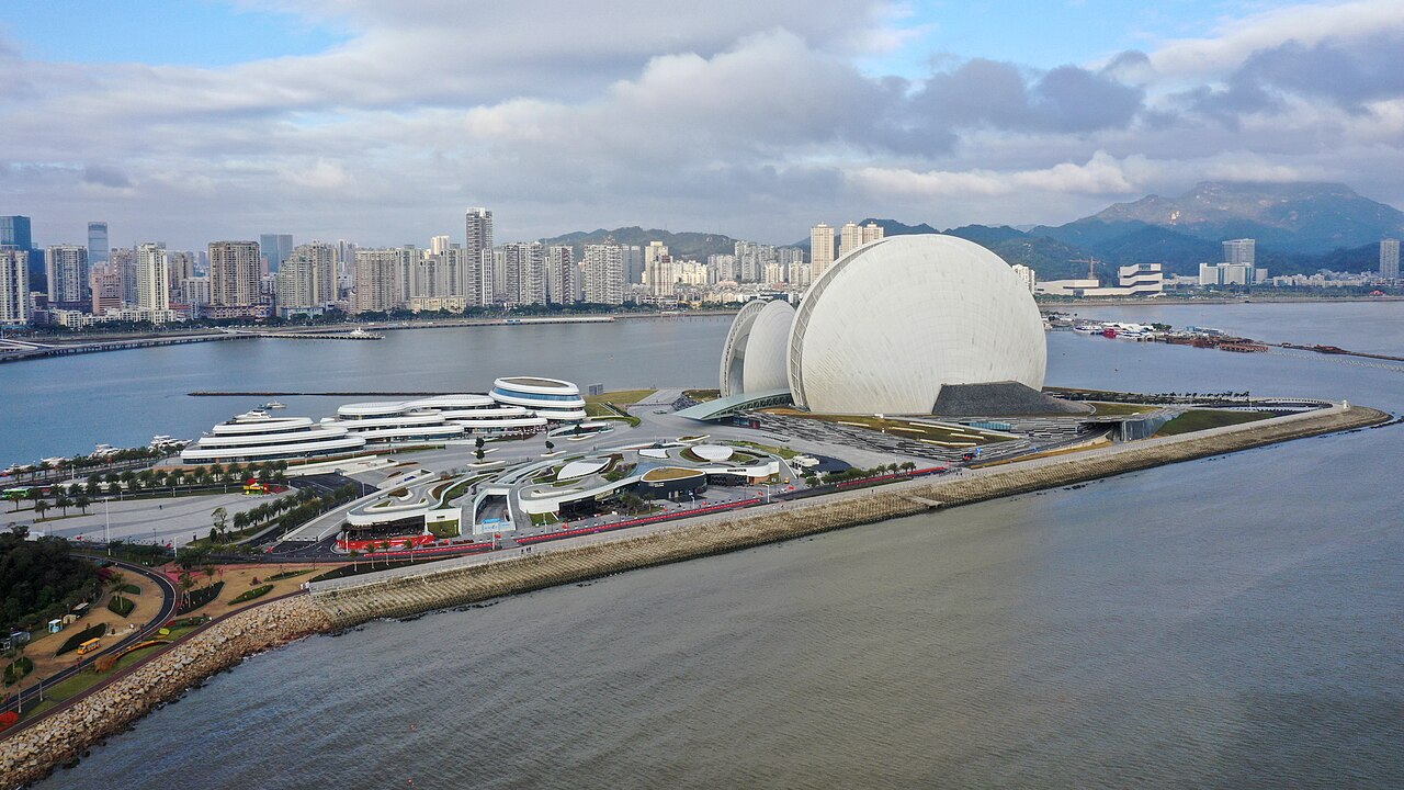 Zhuhai Grand Theatre on Yeli Island: Sun and Moon Shells, Shows, Tickets and Getting There
