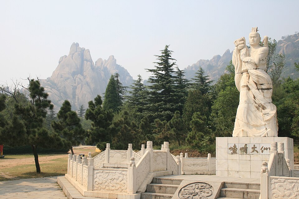 Zhumadian Travel Guide: South Henan Rail Hub, Chaya Hills, and Soft Countryside (2–3 Day Route)